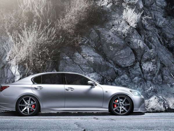 Why Japanese Drivers Don’t Buy US Cars