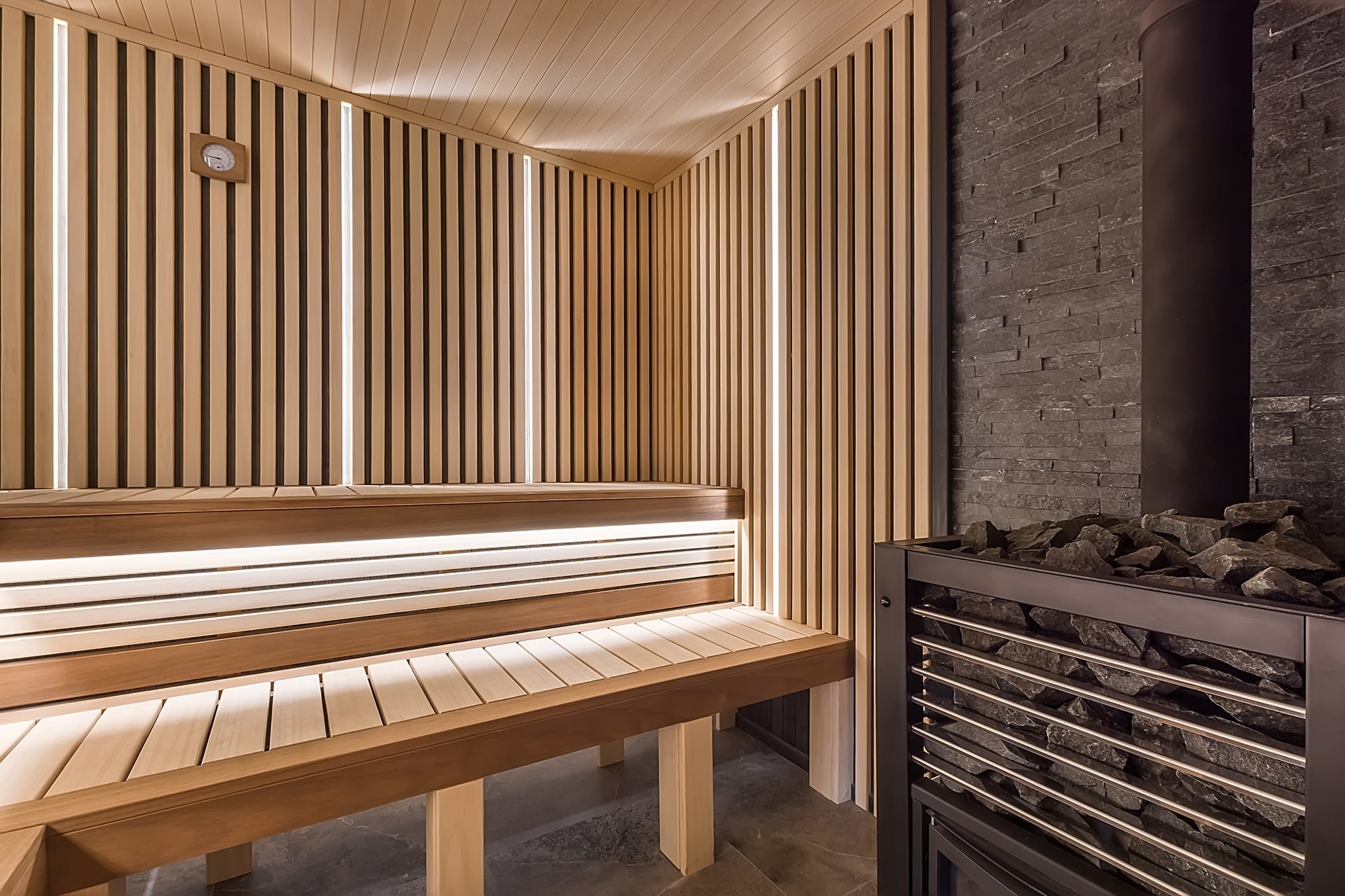 Relaxing sauna